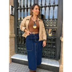 Falda Cecilio
